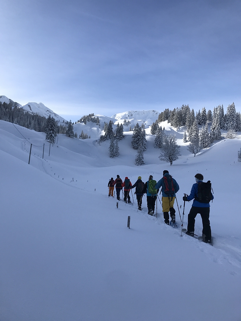 02_16. Jan 21_SAC Schneeschuhtour Schwarzsee (106).jpg